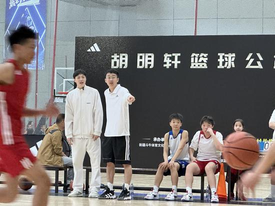 哪里有提供智能篮球训练指导的应用程序_2